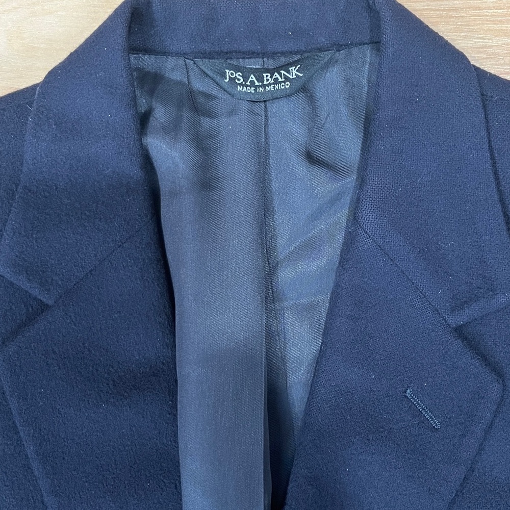 JOS A BANK 100% CASHMERE 2 BUTTON NAVY SPORTSCOAT BLAZER 40 SHORT - Picture 2 of 5
